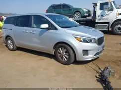 KNDMB5C18H6218595 2017 KIA SEDONA