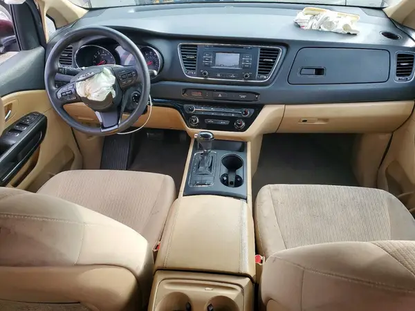 KNDMB5C18H6226583 2017 KIA SEDONA - Image 8
