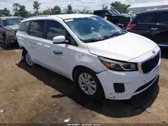 KNDMB5C18H6239155 2017 KIA SEDONA