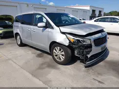 KNDMB5C18H6254237 2017 KIA SEDONA