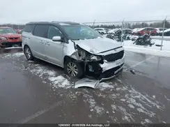 KNDMB5C18H6258157 2017 KIA SEDONA