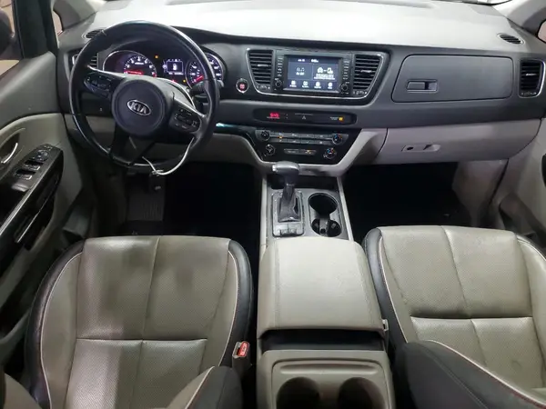 KNDMB5C18H6265951 2017 KIA SEDONA - Image 8