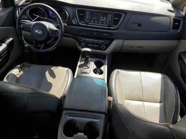 KNDMB5C18H6266307 2017 KIA SEDONA - Image 8