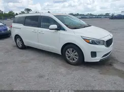 KNDMB5C18H6267487 2017 KIA SEDONA