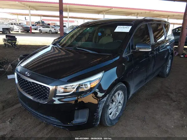 KNDMB5C18H6283186 2017 KIA SEDONA - Image 2