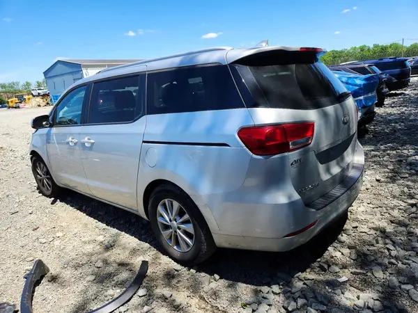 KNDMB5C18H6309091 2017 KIA SEDONA - Image 2