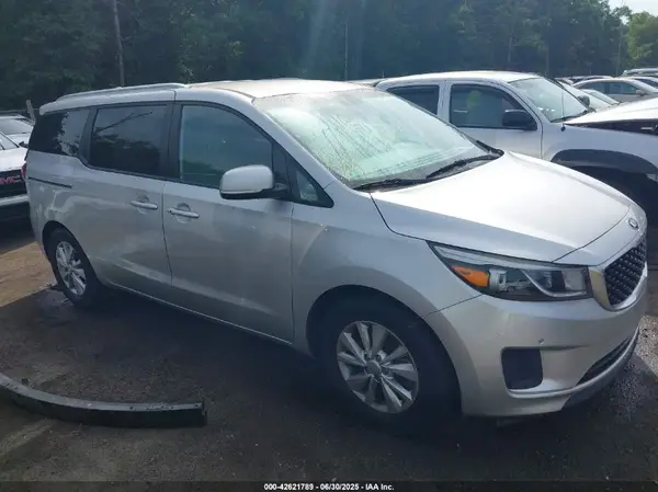 KNDMB5C18H6309480 2017 KIA SEDONA