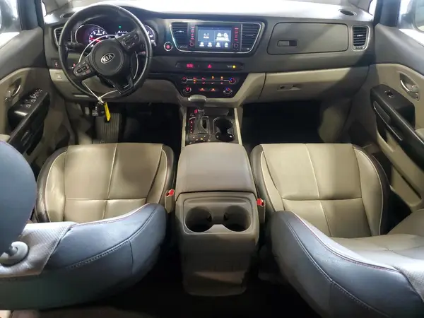 KNDMB5C18H6312671 2017 KIA SEDONA - Image 8