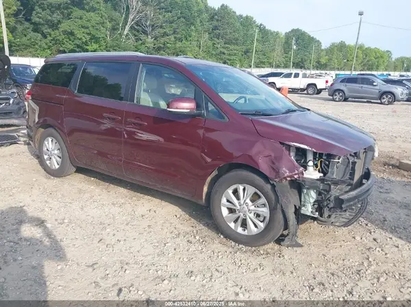 KNDMB5C18H6314226 2017 KIA SEDONA - Image 1