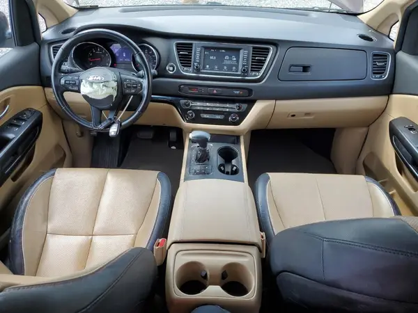 KNDMB5C18H6328689 2017 KIA SEDONA - Image 8