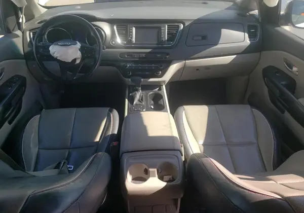 KNDMB5C18H6331057 2017 KIA SEDONA - Image 8