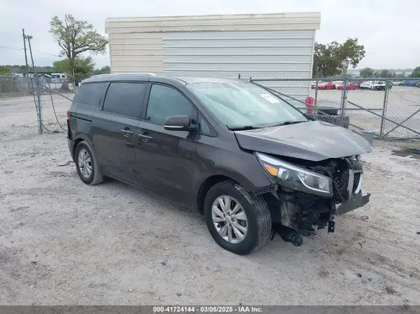 KNDMB5C18H6332015 2017 KIA SEDONA - Image 1