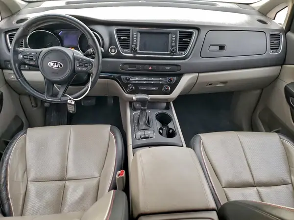 KNDMB5C18H6336825 2017 KIA SEDONA - Image 8