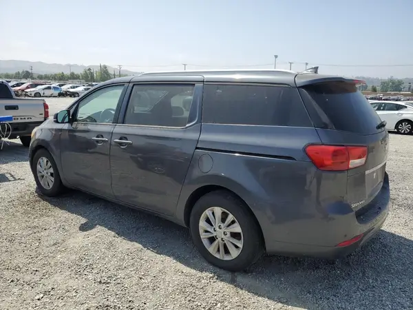 KNDMB5C18H6343788 2017 KIA SEDONA - Image 2