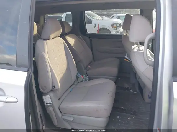 KNDMB5C18J6380233 2018 KIA SEDONA - Image 8
