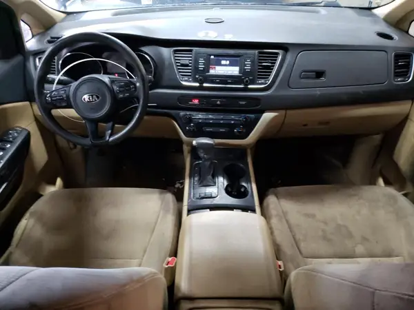KNDMB5C18J6382855 2018 KIA SEDONA - Image 8