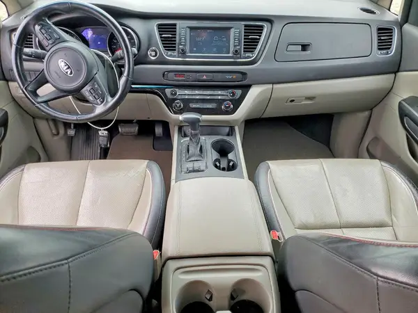 KNDMB5C18J6390230 2018 KIA SEDONA - Image 8