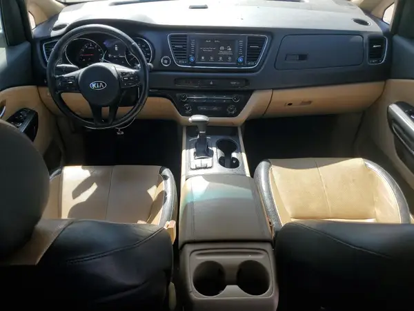 KNDMB5C18J6390843 2018 KIA SEDONA - Image 8