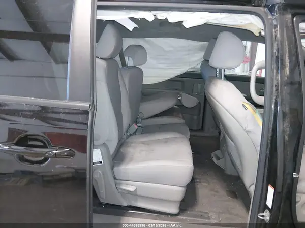 KNDMB5C18K6511095 2019 KIA SEDONA - Image 8
