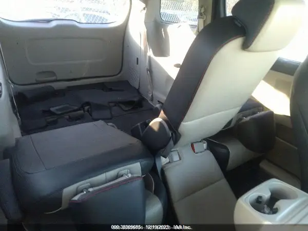 KNDMB5C18K6517186 2019 KIA SEDONA - Image 8