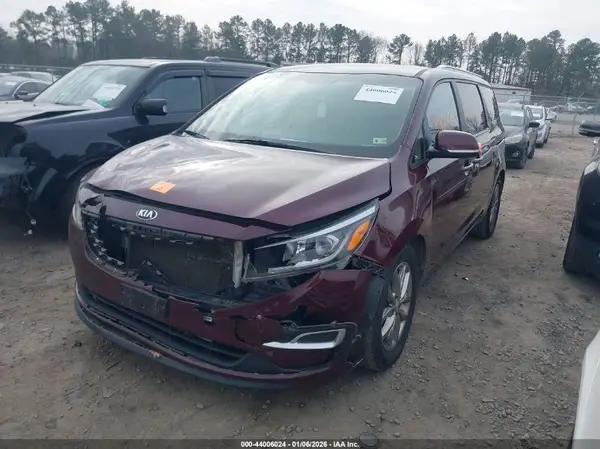 KNDMB5C18K6526941 2019 KIA SEDONA - Image 2