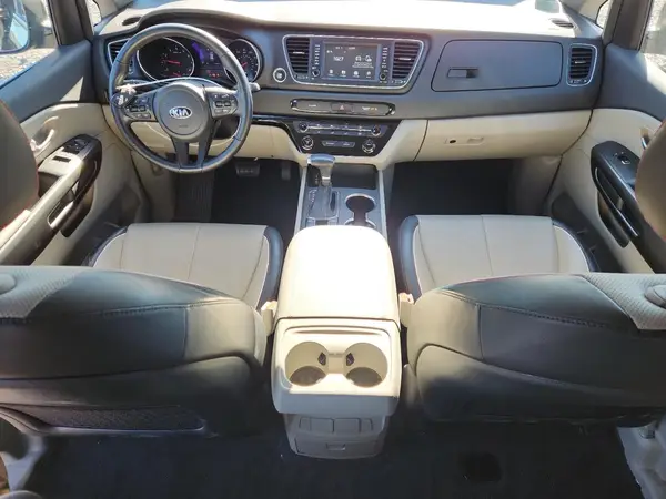 KNDMB5C18K6537048 2019 KIA SEDONA - Image 8