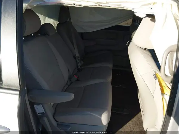 KNDMB5C18K6541276 2019 KIA SEDONA - Image 8
