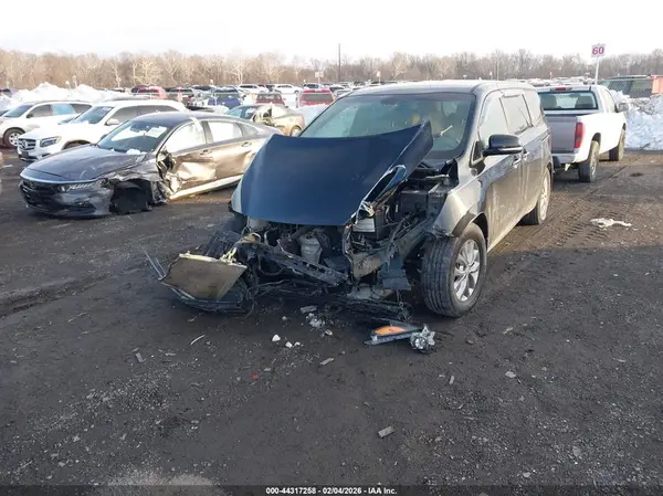 KNDMB5C18K6553377 2019 KIA SEDONA - Image 2