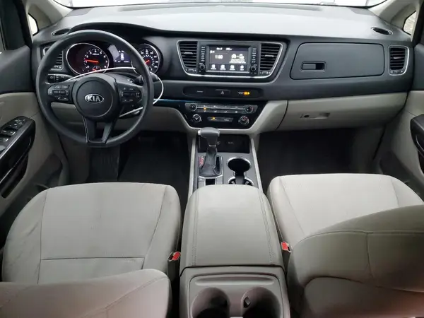 KNDMB5C18K6569448 2019 KIA SEDONA - Image 8