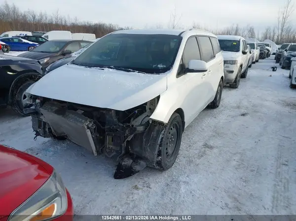 KNDMB5C18L6579575 2020 KIA SEDONA - Image 2