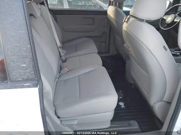KNDMB5C18L6579575 2020 KIA SEDONA - Image 8