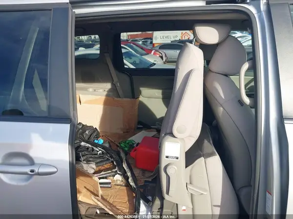 KNDMB5C18L6582704 2020 KIA SEDONA - Image 8