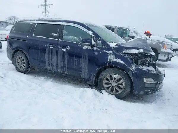 KNDMB5C18L6586929 2020 KIA SEDONA - Image 1