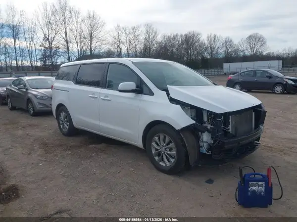 KNDMB5C18L6619833 2020 KIA SEDONA - Image 1
