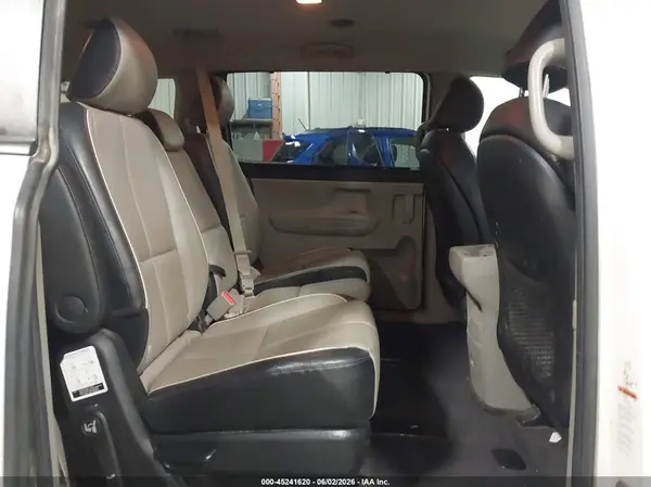 KNDMB5C18L6639497 2020 KIA SEDONA - Image 8
