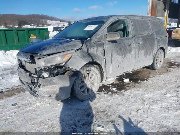 KNDMB5C18M6666152 2021 KIA SEDONA - Image 2
