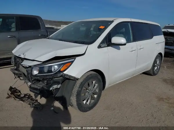 KNDMB5C18M6666362 2021 KIA SEDONA - Image 2