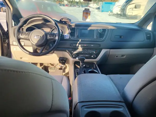 KNDMB5C18M6675126 2021 KIA SEDONA - Image 8