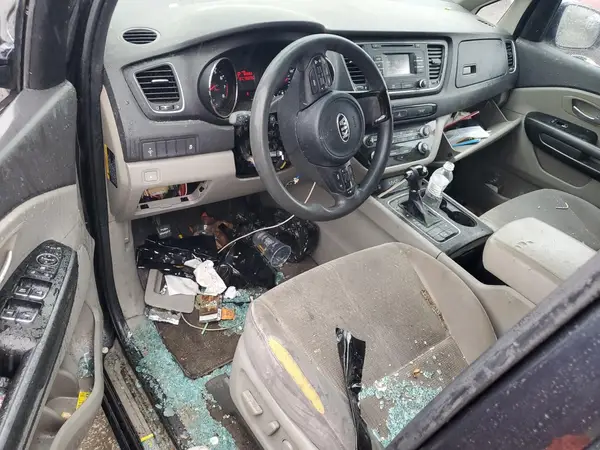 KNDMB5C19G6083299 2016 KIA SEDONA - Image 8