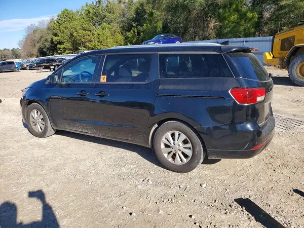 KNDMB5C19G6085960 2016 KIA SEDONA - Image 2