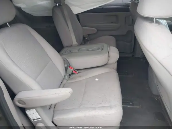 KNDMB5C19G6090852 2016 KIA SEDONA - Image 8