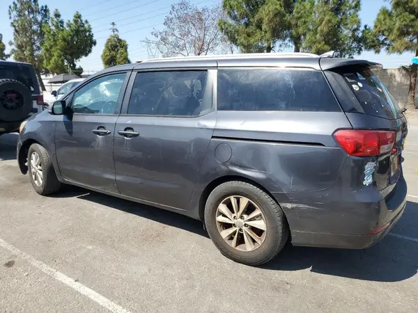 KNDMB5C19G6097784 2016 KIA SEDONA - Image 2