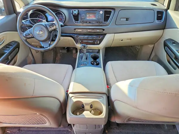 KNDMB5C19G6103454 2016 KIA SEDONA - Image 8