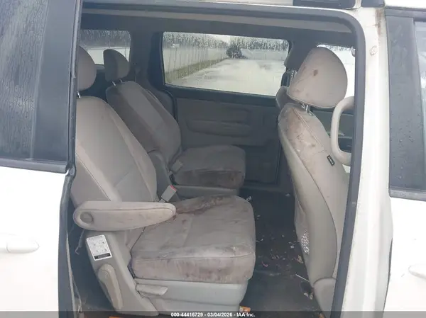 KNDMB5C19G6113949 2016 KIA SEDONA - Image 8