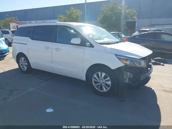 KNDMB5C19G6114003 2016 KIA SEDONA - Image 1