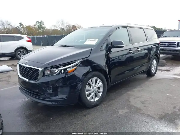 KNDMB5C19G6118925 2016 KIA SEDONA - Image 2