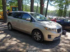 KNDMB5C19G6130492 2016 KIA SEDONA