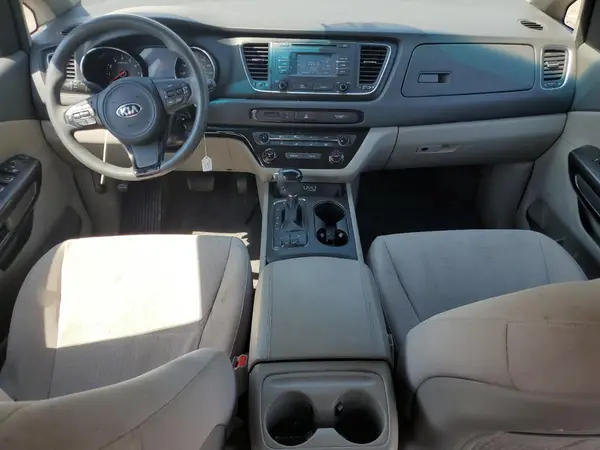 KNDMB5C19G6131657 2016 KIA SEDONA - Image 8
