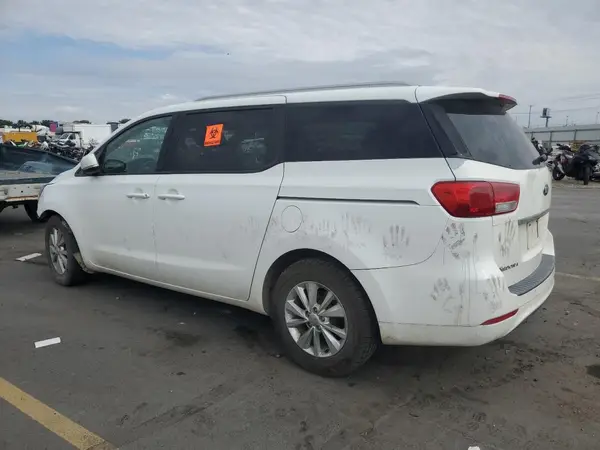 KNDMB5C19G6151598 2016 KIA SEDONA - Image 2