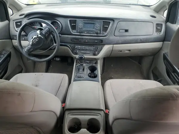 KNDMB5C19G6151598 2016 KIA SEDONA - Image 8